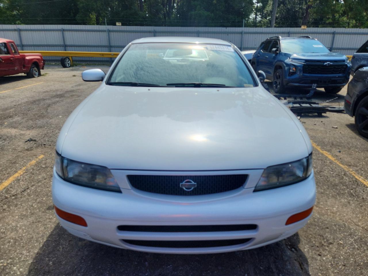 1996 Nissan Maxima Gxe - Фото 5
