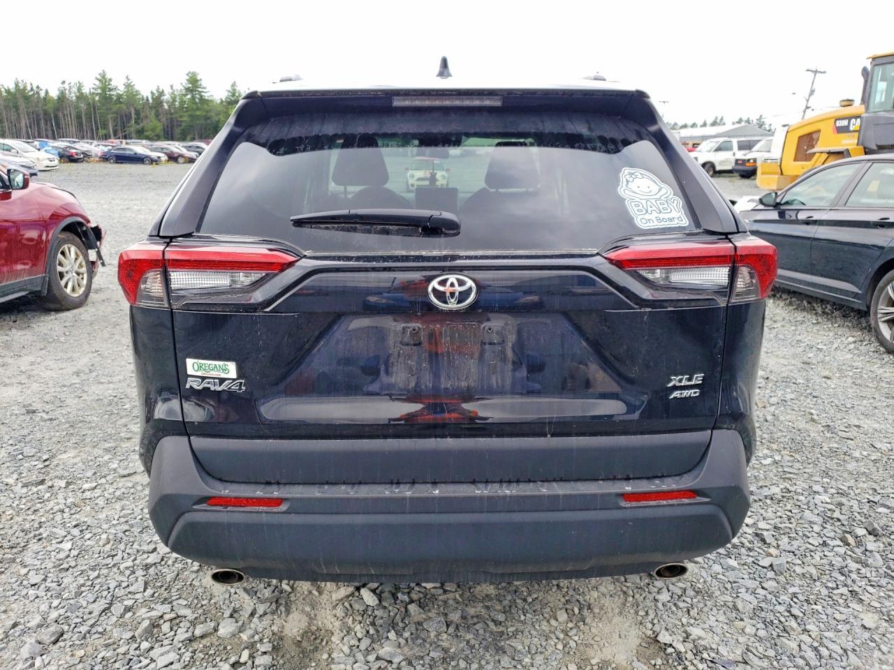 2025 Toyota Rav4 Xle - Image 6