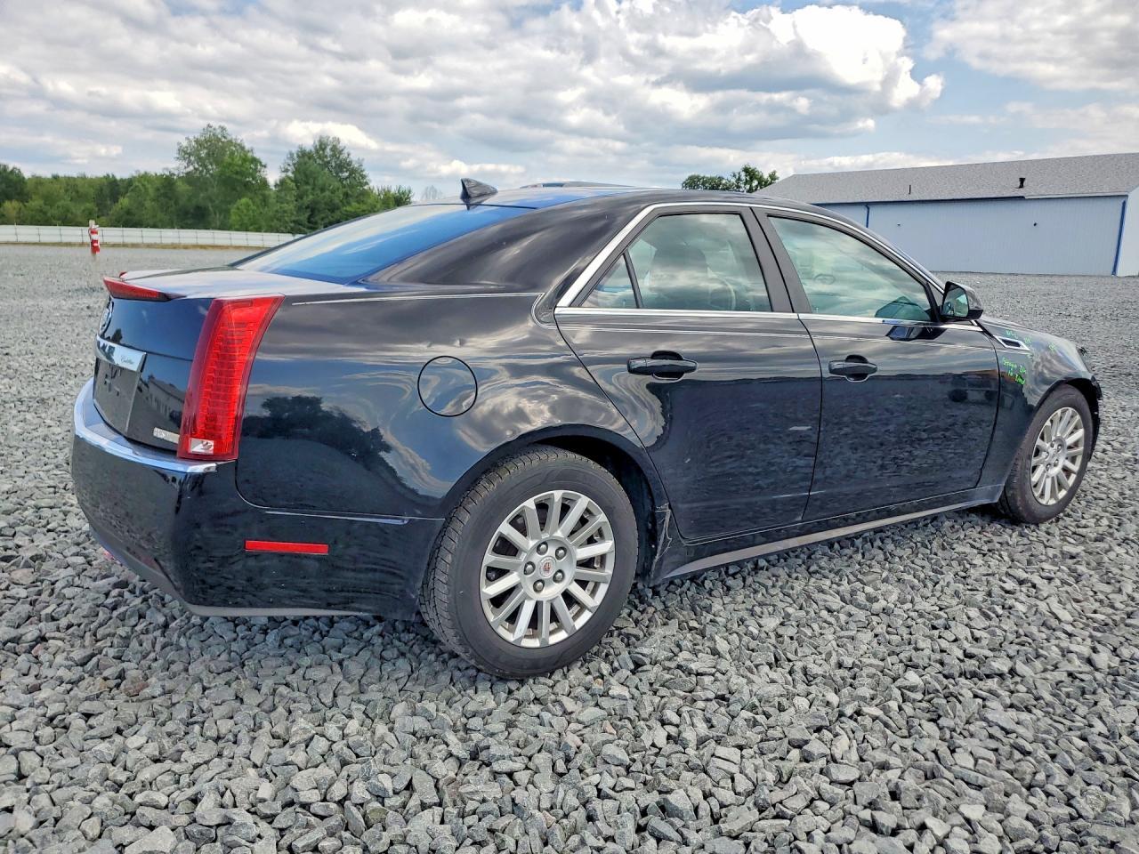 2011 Cadillac Cts Luxury Collection - Image 3
