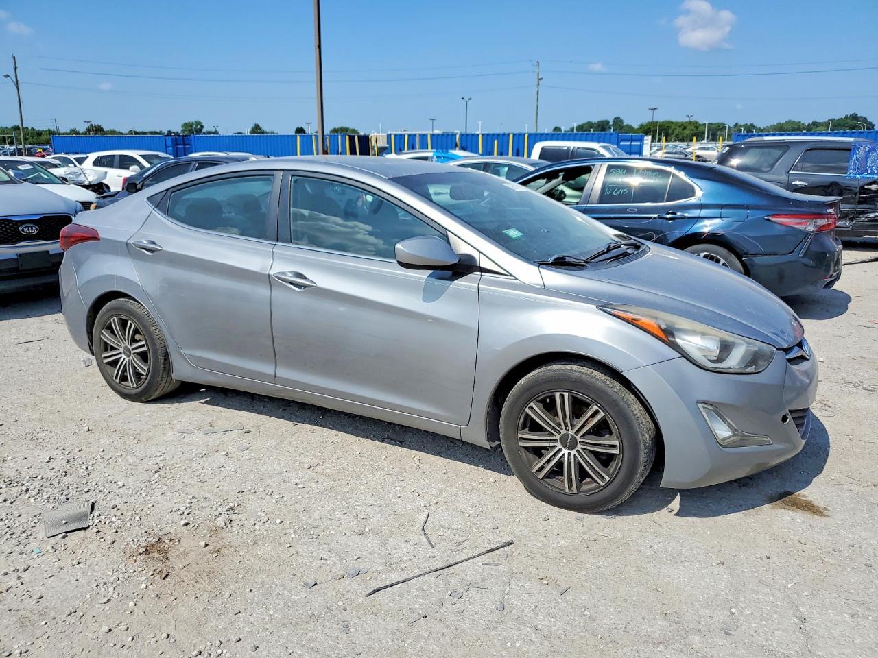 2015 Hyundai Elantra Se - Фото 4