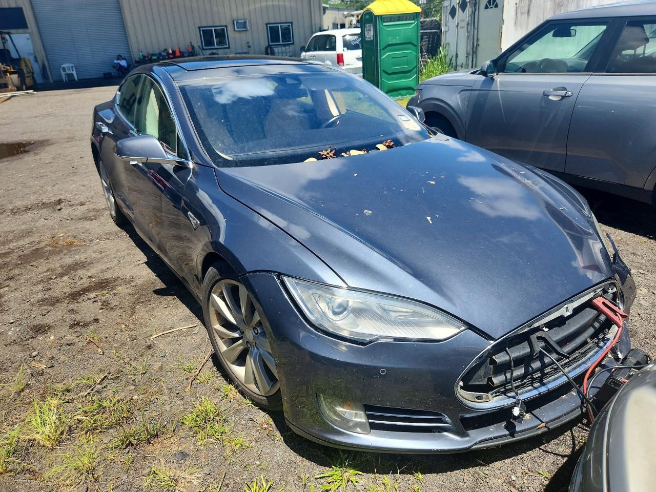 2015 Tesla Model S 85D - Фото 4