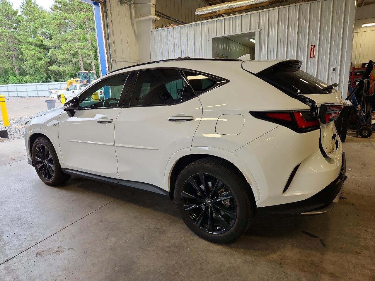 2023 Lexus Nx 350 - Image 2