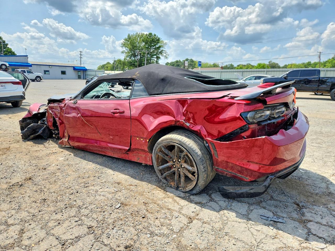 2023 Chevrolet Camaro Lt - Image 2