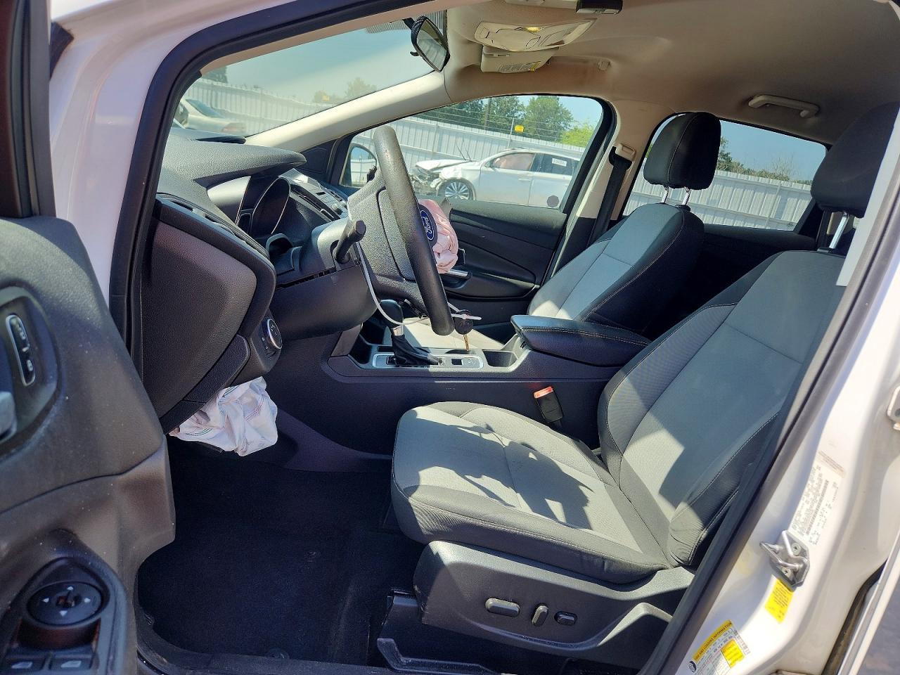 2017 Ford Escape - Image 7