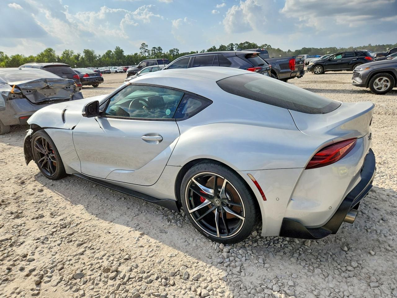 2022 Toyota Supra Base - Фото 2