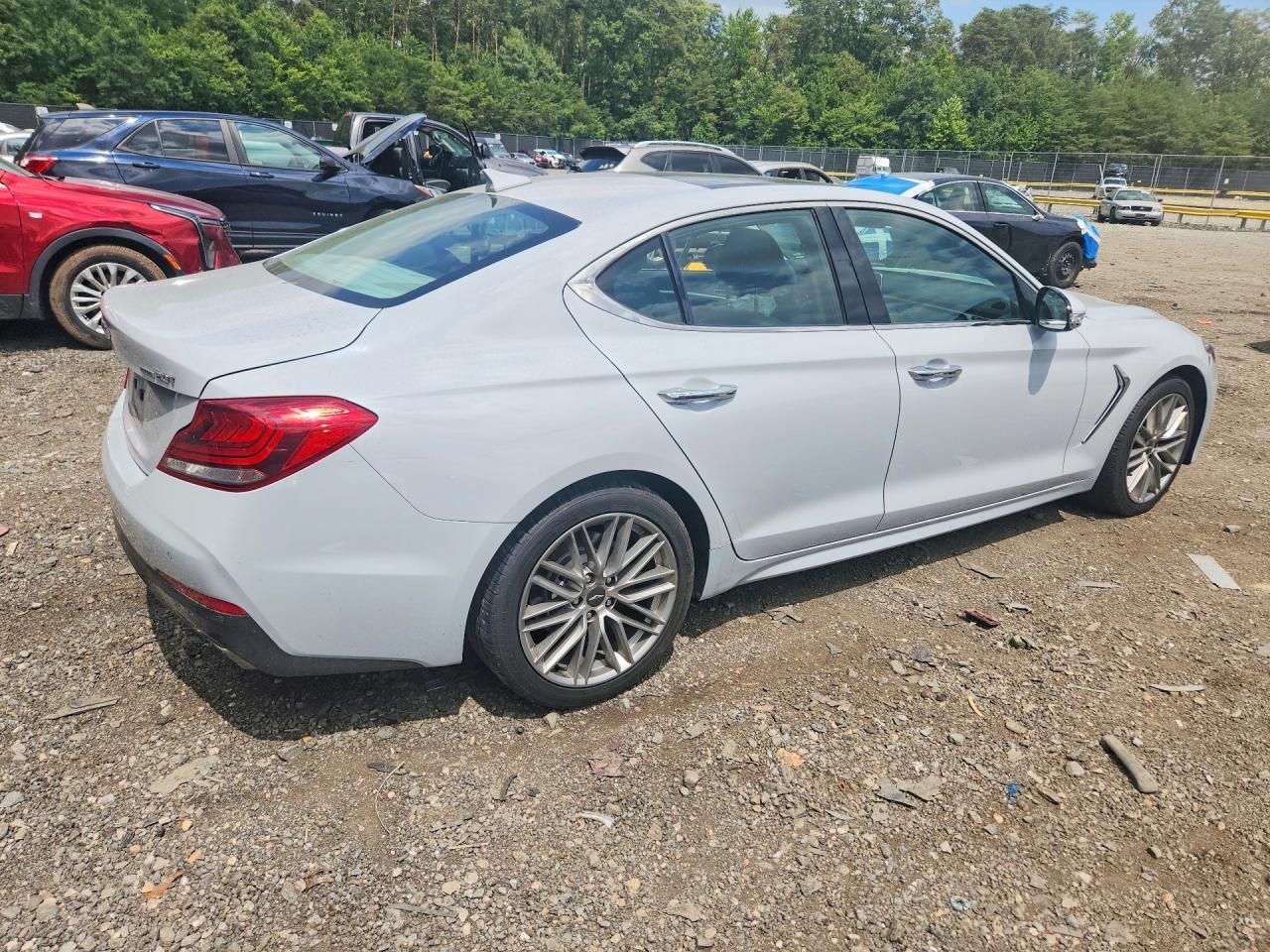2021 Genesis G70 Elite - Фото 3