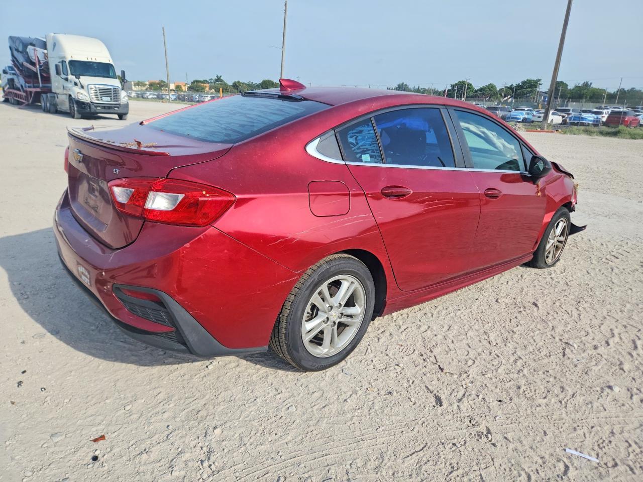 2017 Chevrolet Cruze Lt - Фото 3