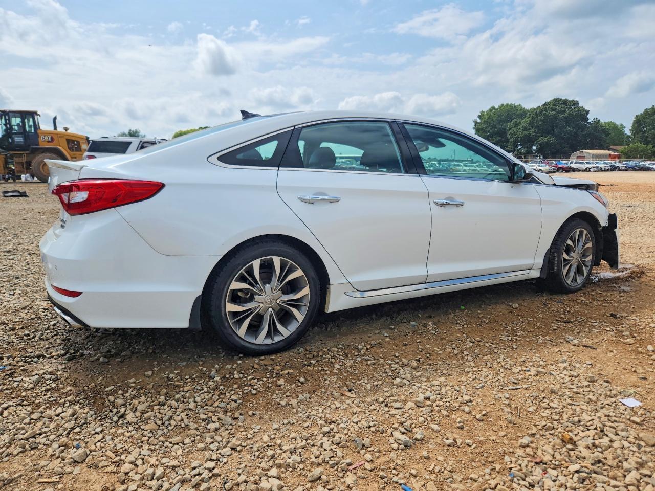 2015 Hyundai Sonata Limited 2.0T - Фото 3