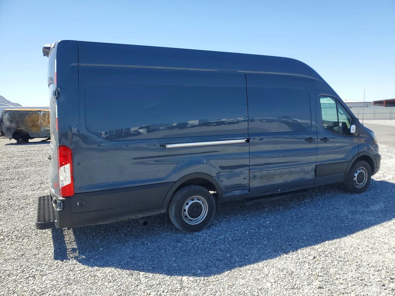 2020 Ford Transit 250 Delivery Van - Фото 3
