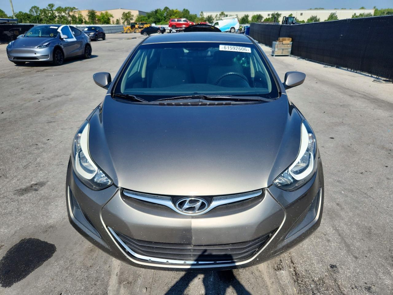 2015 Hyundai Elantra Se - Фото 5