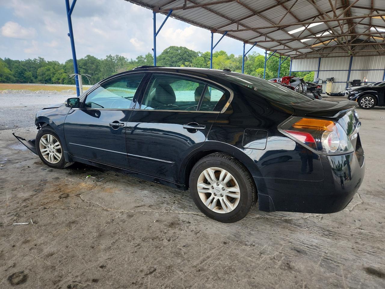 2012 Nissan Altima 2.5 - Image 2