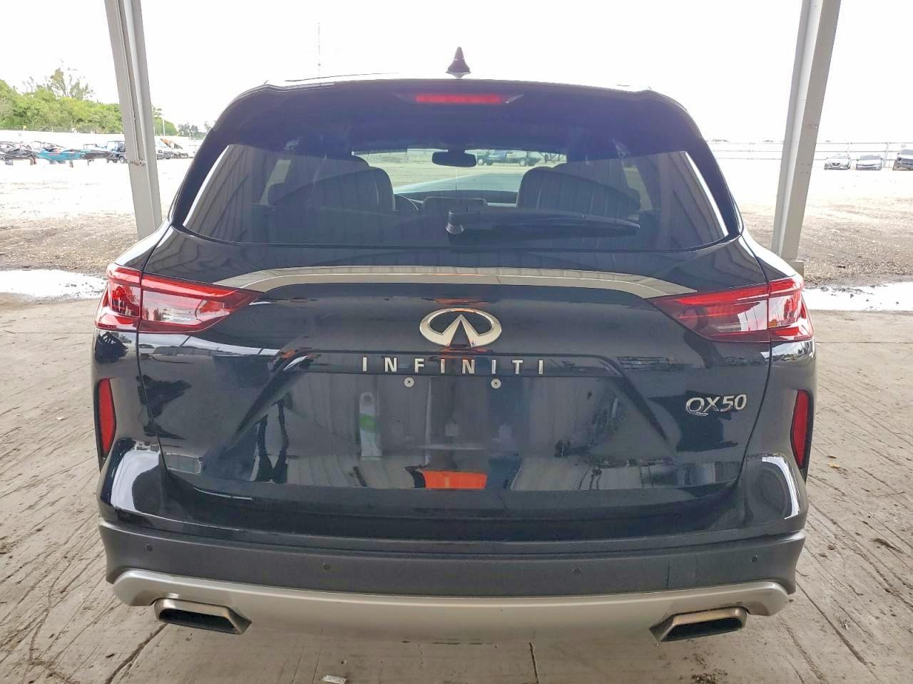 2021 Infiniti Qx50 Luxe - Image 6