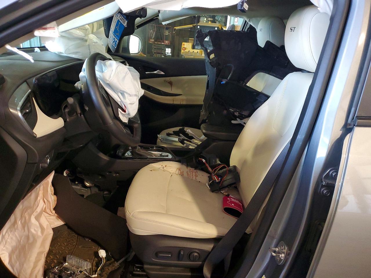 2025 Buick Encore Gx Sport Touring - Image 7