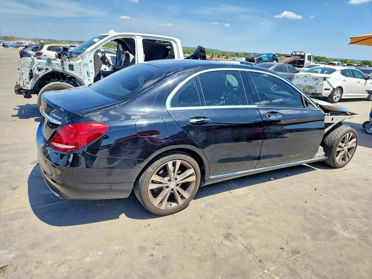 2015 Mercedes-Benz C 300 4Matic - Image 3