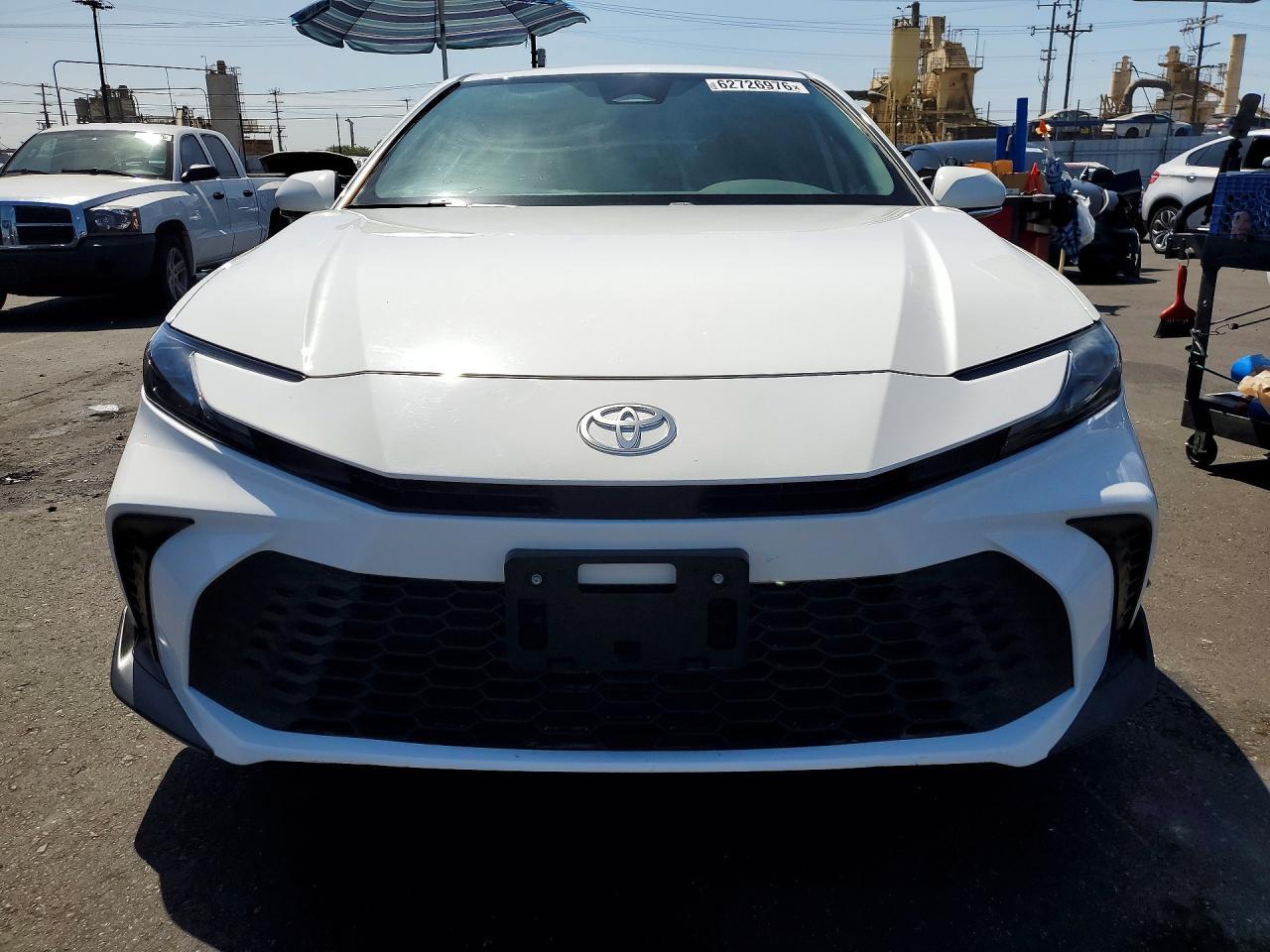 2025 Toyota Camry Se - Фото 5