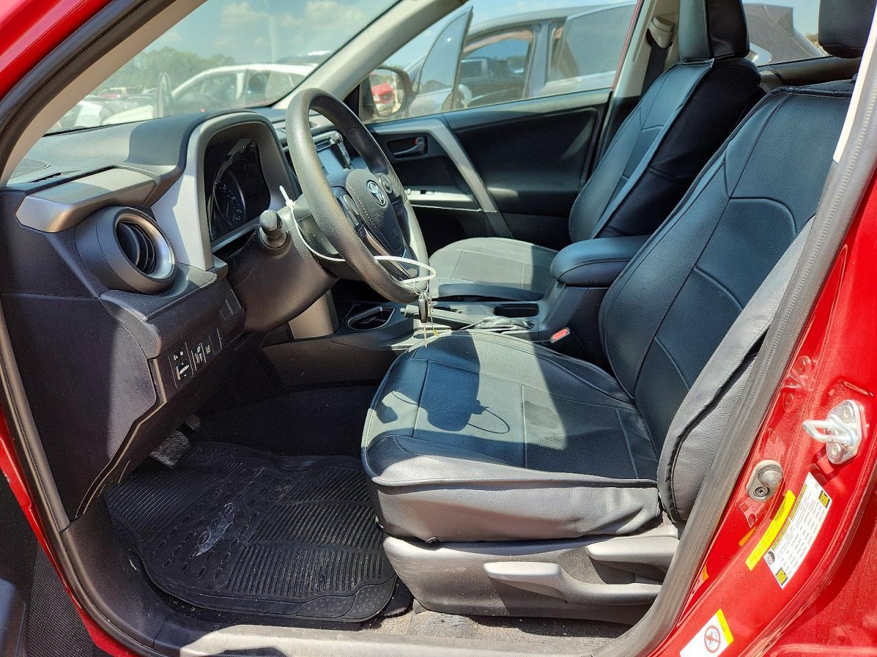2017 Toyota Rav4 Le - Image 7