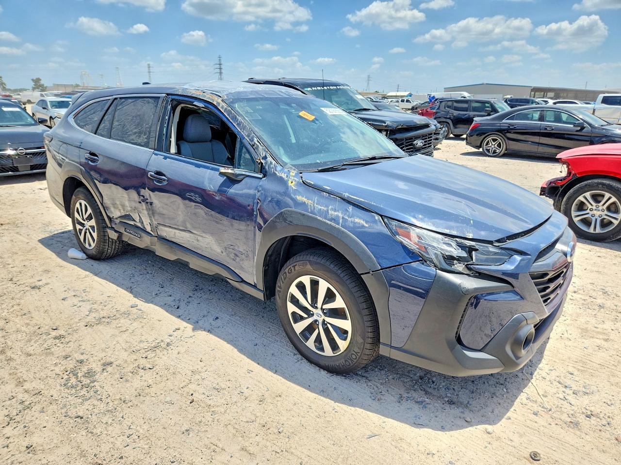2025 Subaru Outback Premium - Image 4