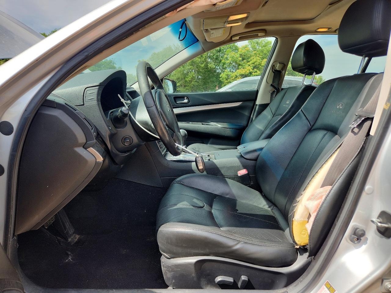 2013 Infiniti G37 Sedan X - Image 7