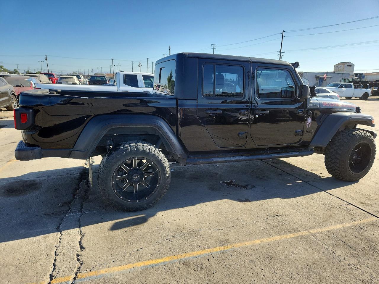 2020 Jeep Gladiator Sport - Image 3