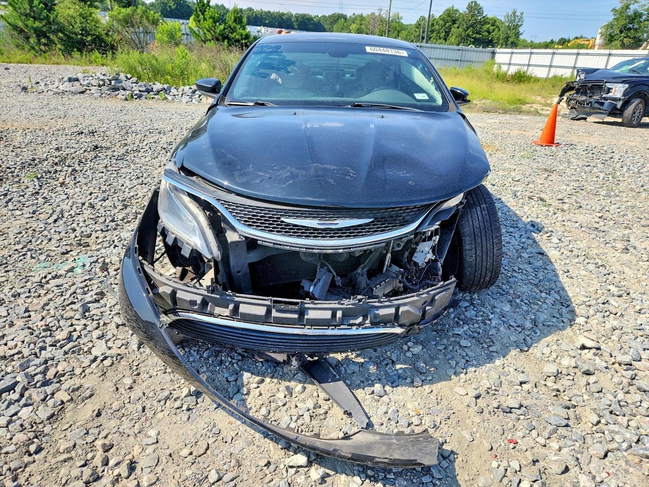 2016 Chrysler 200 Limited - Фото 5