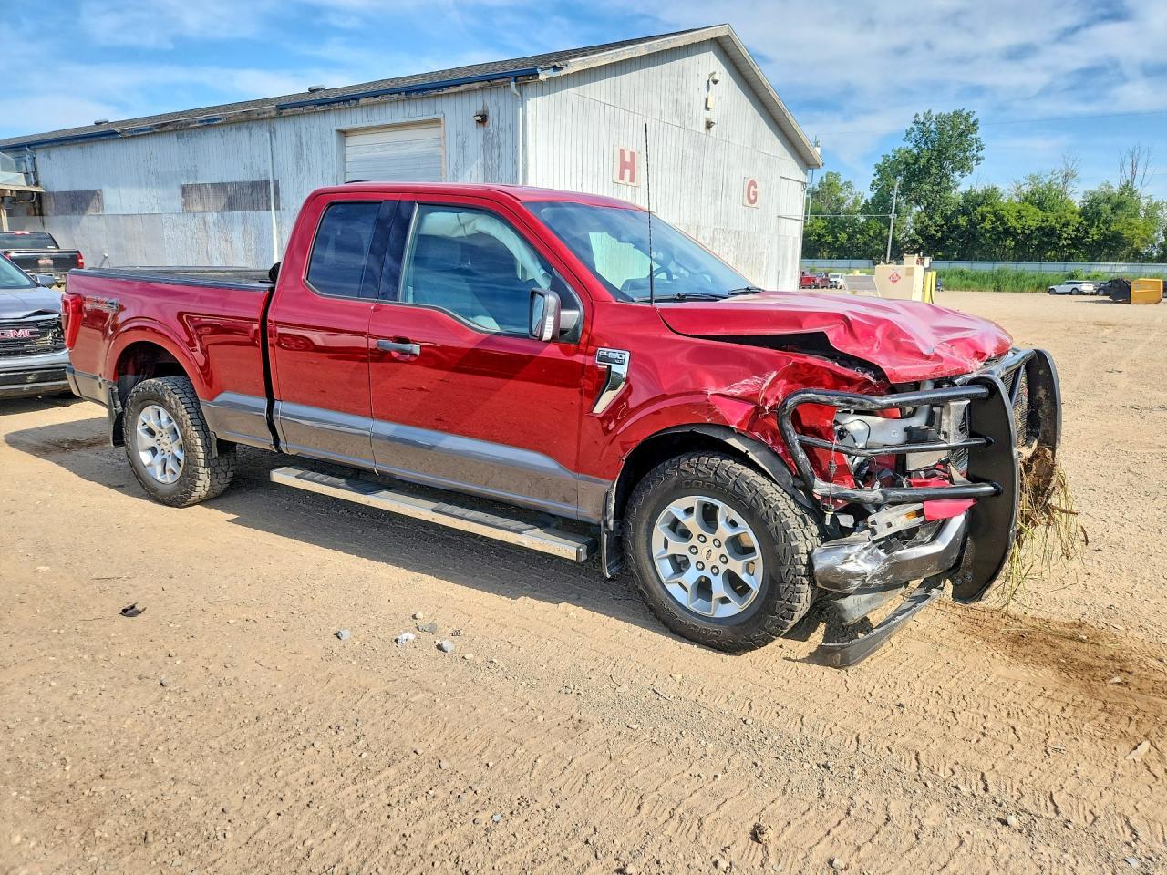 2021 Ford F150 Super Cab - Фото 4