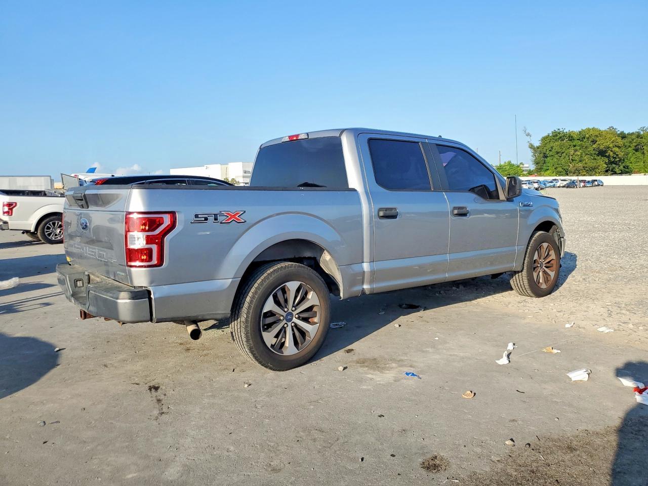 2020 Ford F-150 Xlt - Фото 3