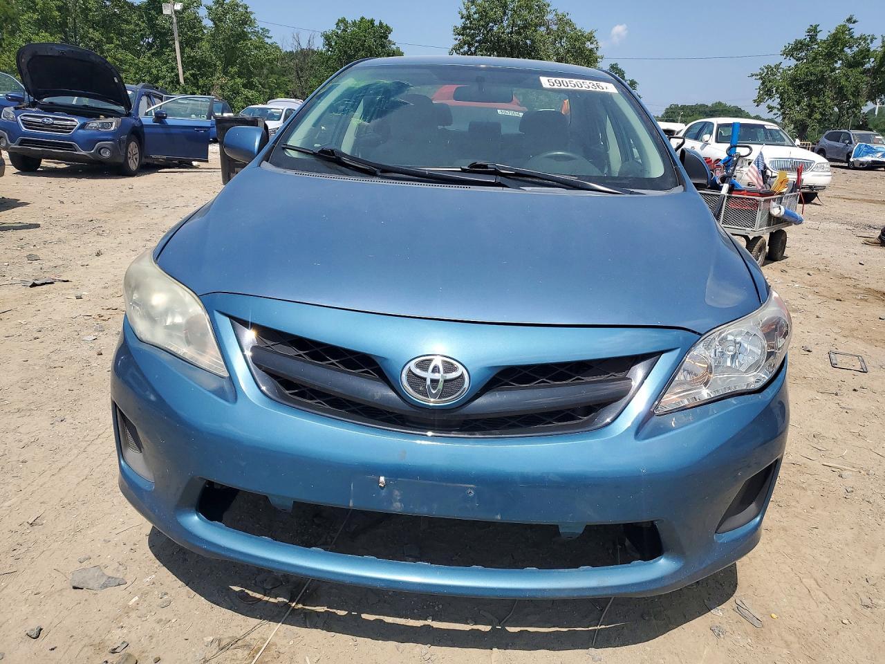 2013 Toyota Corolla Le - Image 5