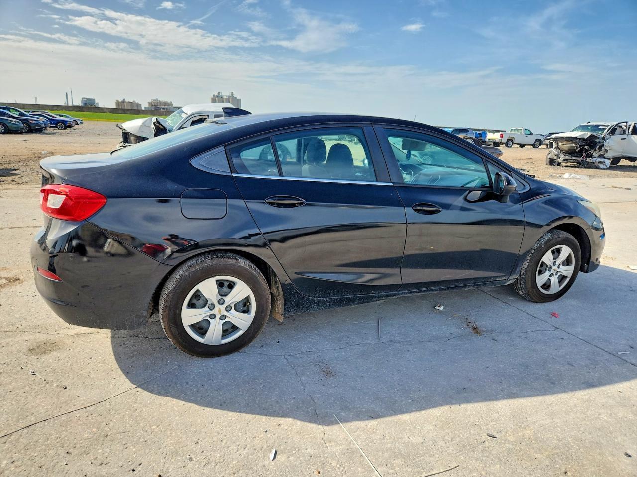 2016 Chevrolet Cruze Ls - Фото 3