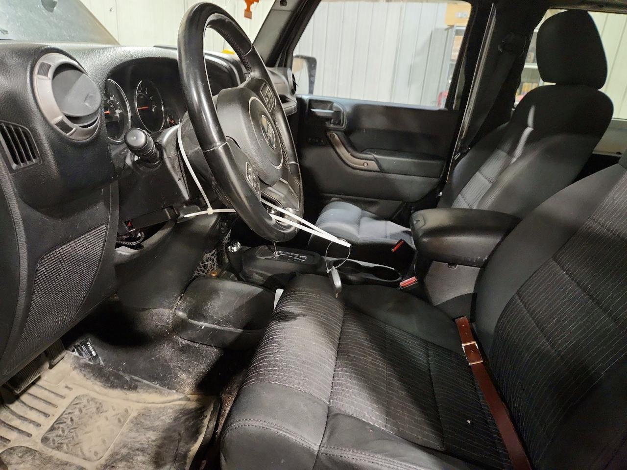 2012 Jeep Wrangler Sport - Фото 7