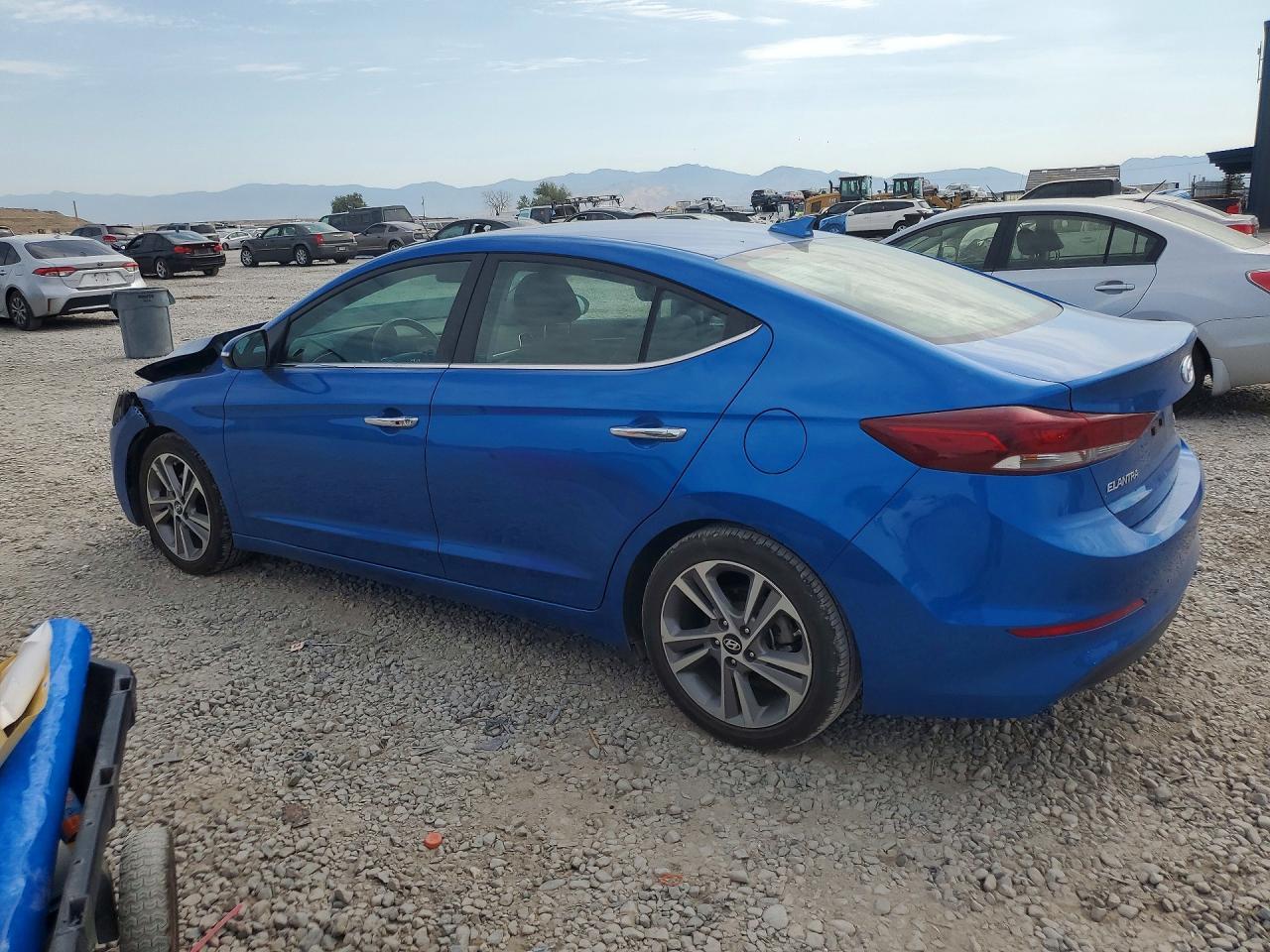 2017 Hyundai Elantra Limited - Image 2