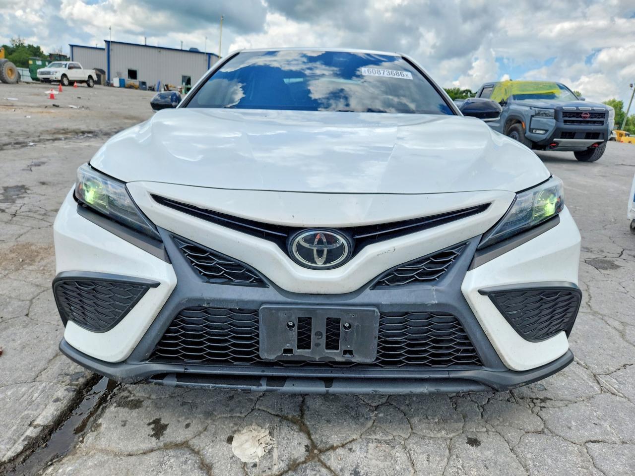 2022 Toyota Camry Se Nightshade - Фото 5
