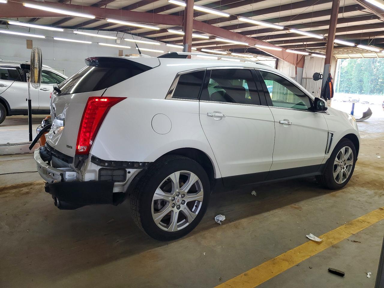 2014 Cadillac Srx Performance Collection - Image 3