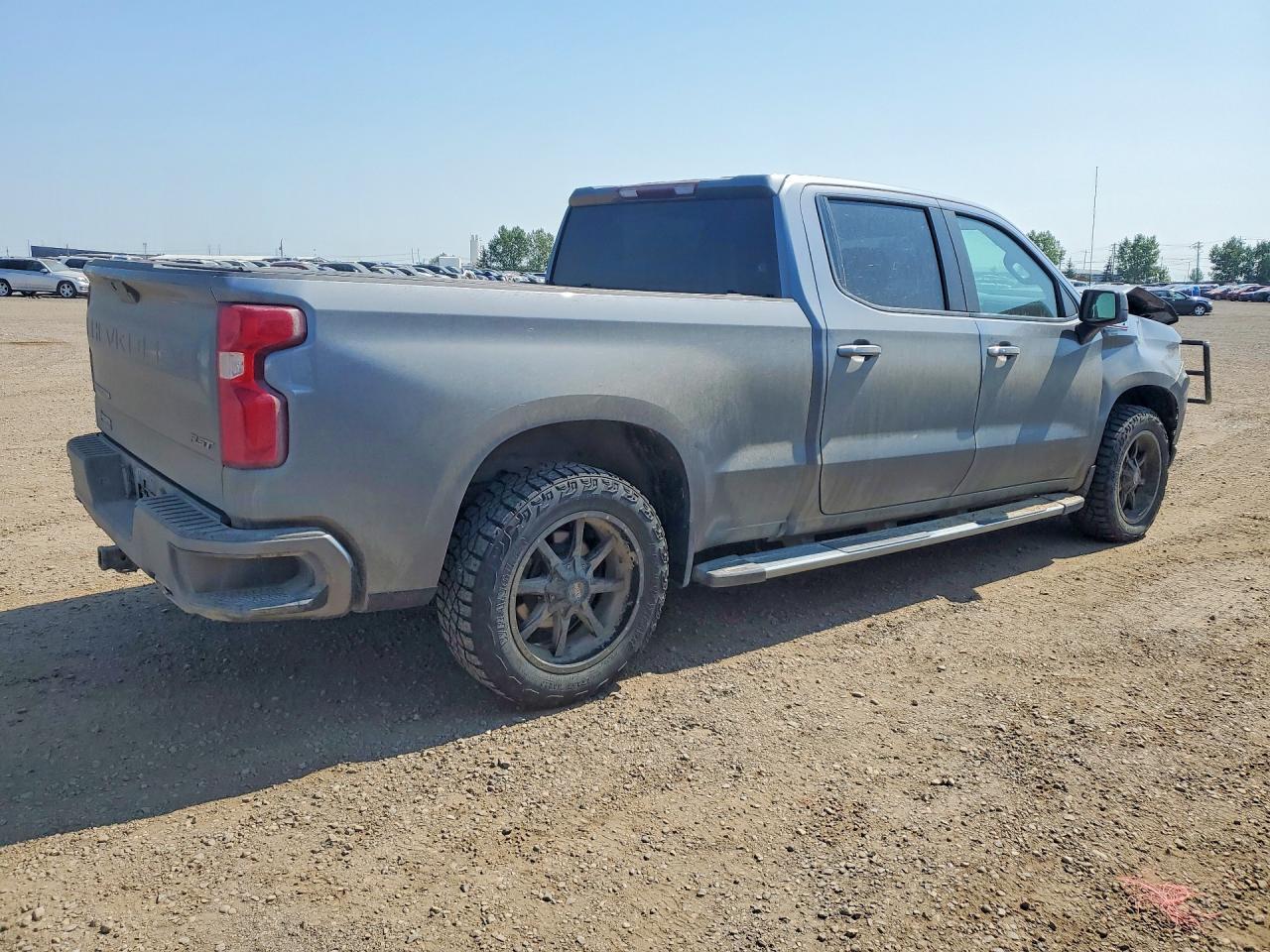 2021 Chevrolet Silverado K1500 Rst - Фото 3