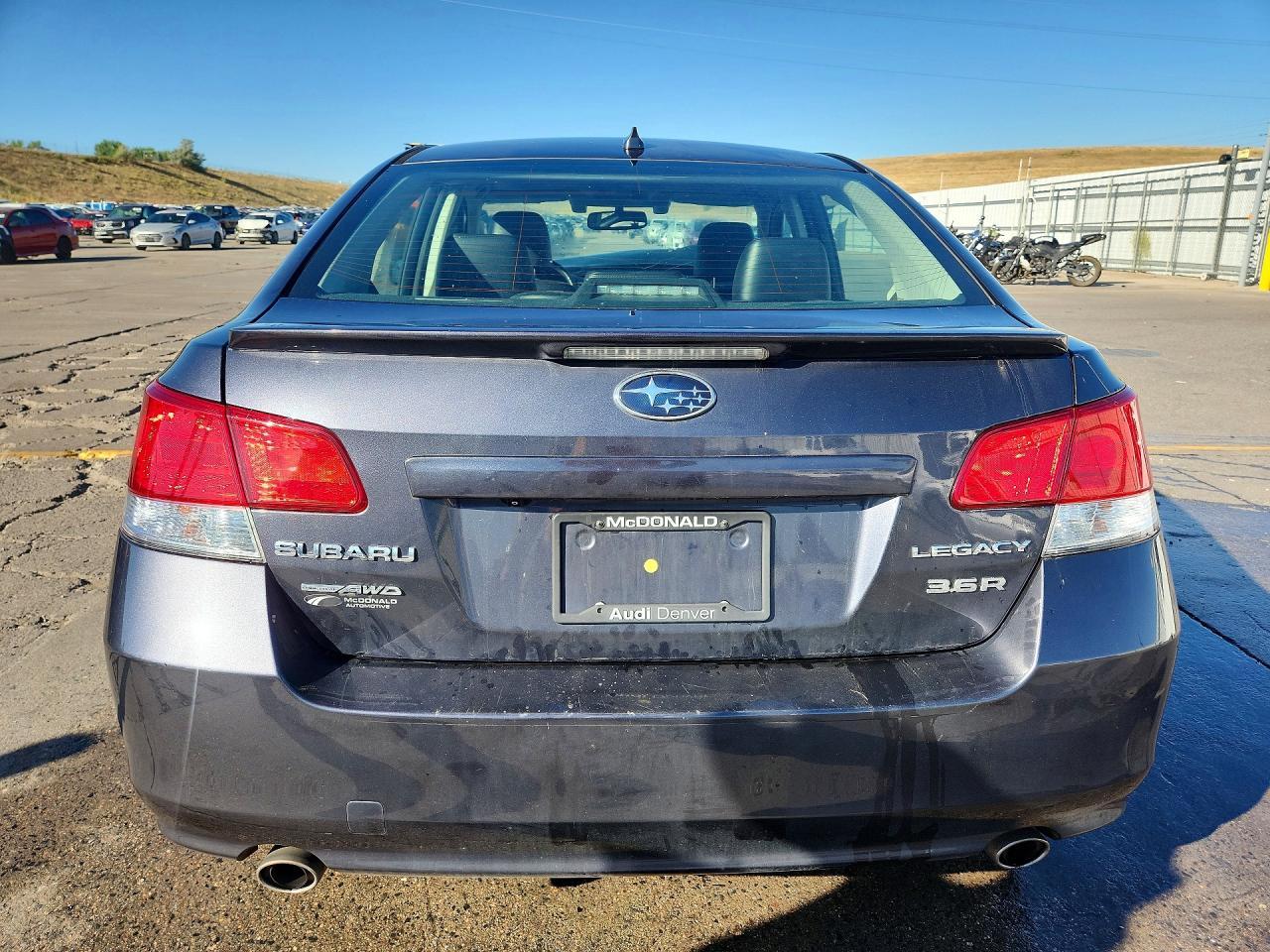 2013 Subaru Legacy 3.6R Limited - Image 6