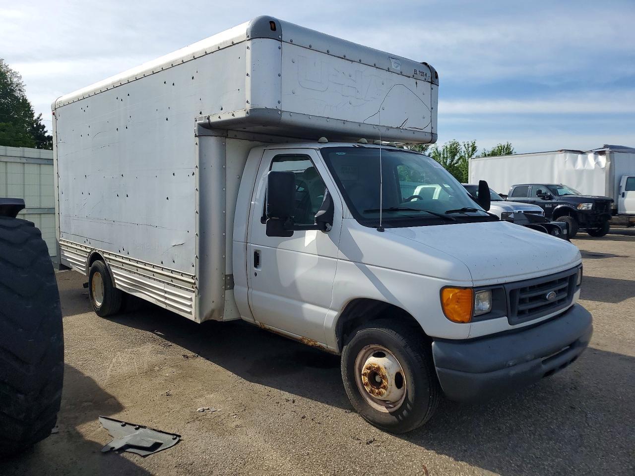 2006 Ford E450 Box Truck - Фото 4