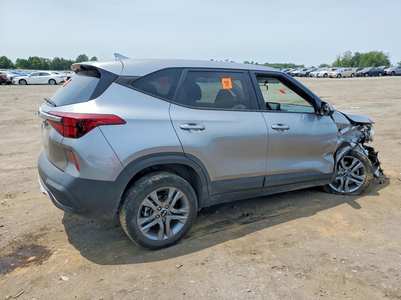 2021 Kia Seltos Lx - Image 3