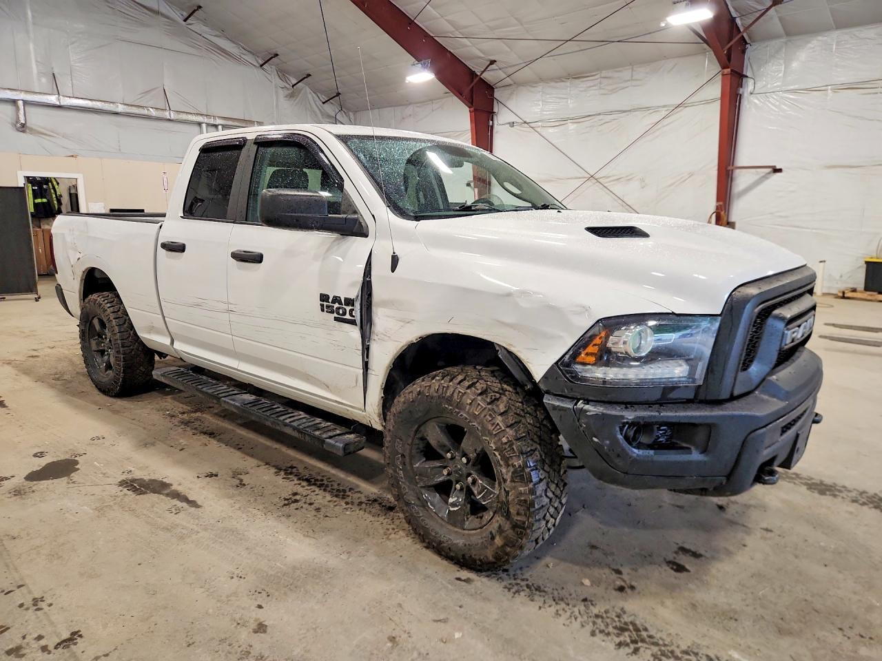 2020 Ram 1500 Classic Warlock - Фото 4
