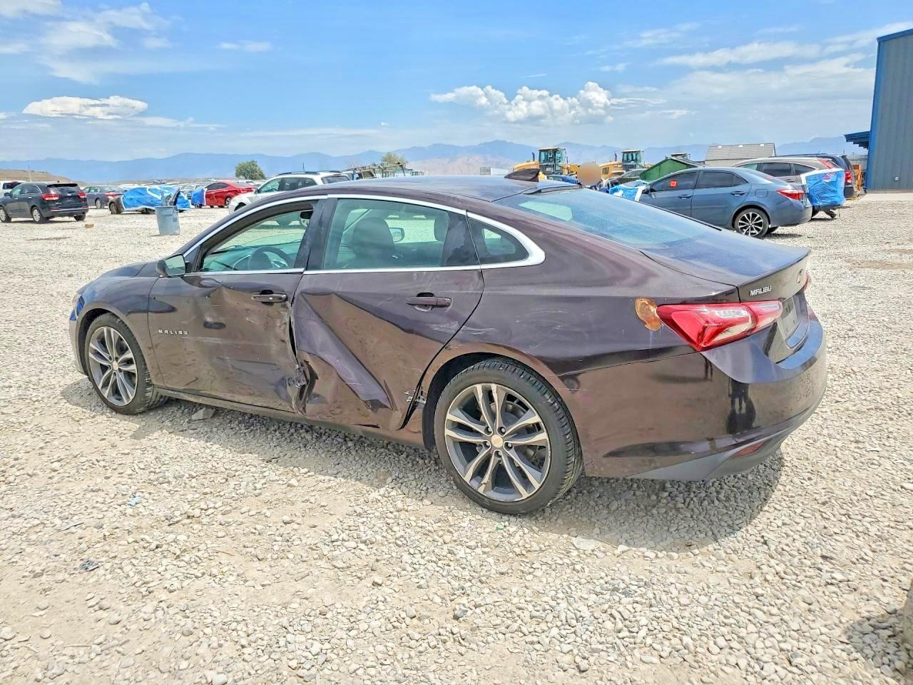 2021 Chevrolet Malibu Lt - Image 2
