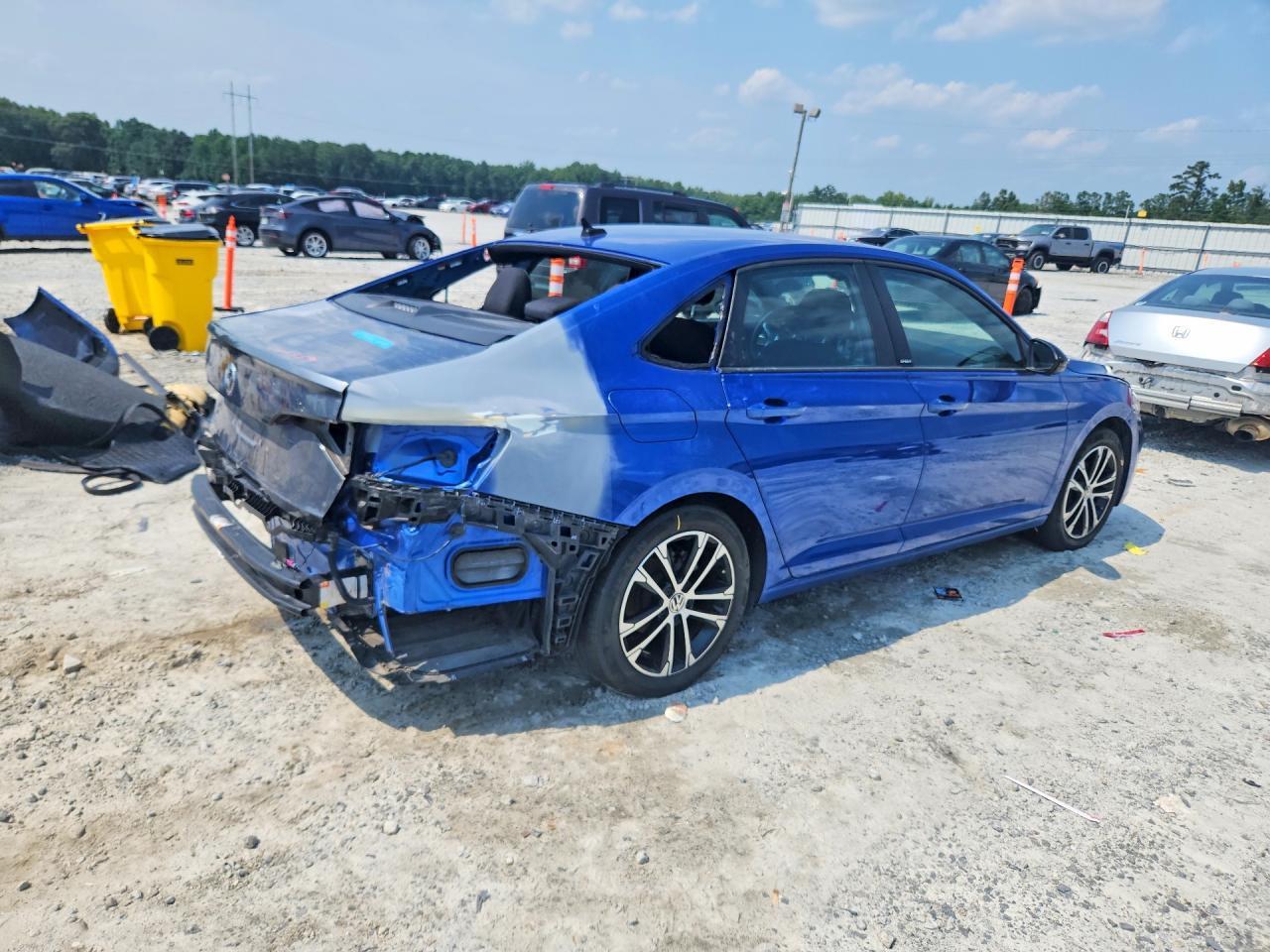 2024 Volkswagen Jetta Sport - Фото 3
