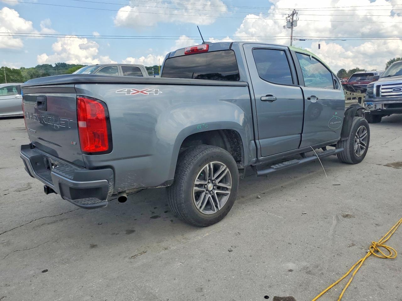 2021 Chevrolet Colorado - Image 3