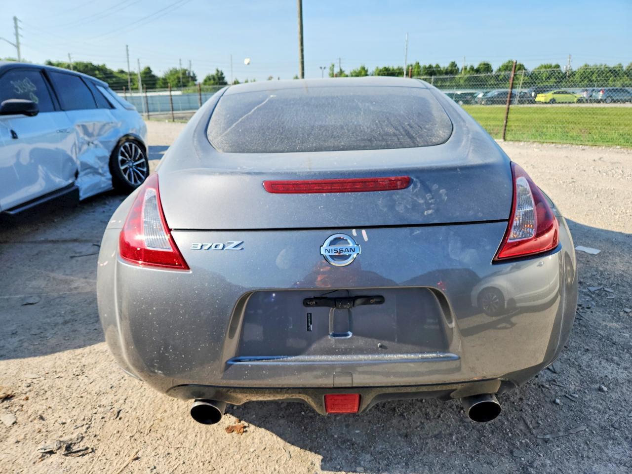 2018 Nissan 370Z Base - Фото 6