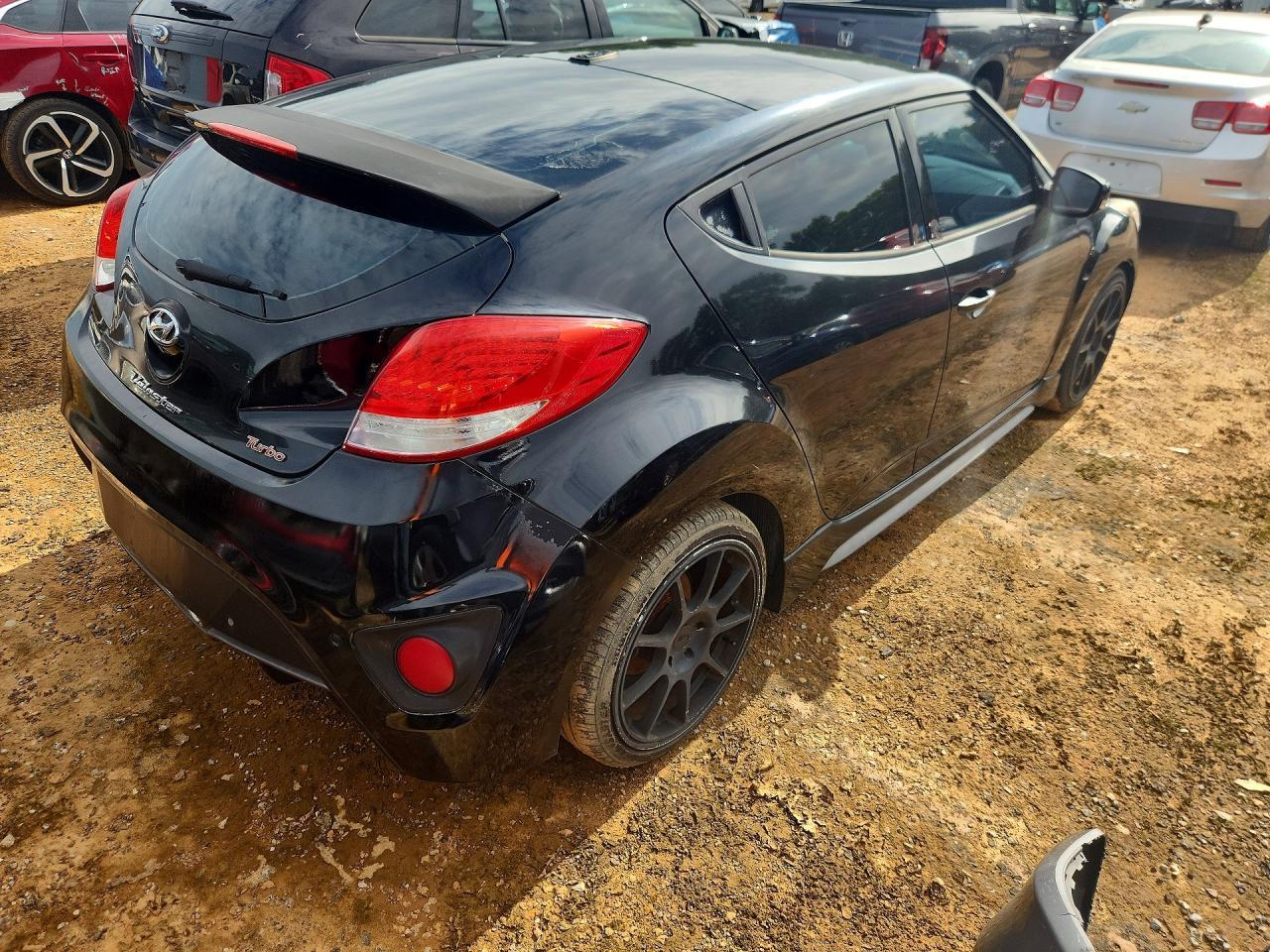 2015 Hyundai Veloster Turbo - Фото 3