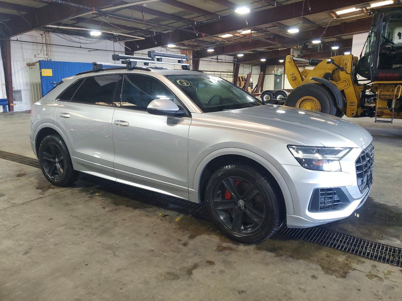 2019 Audi Q8 Premium - Фото 4