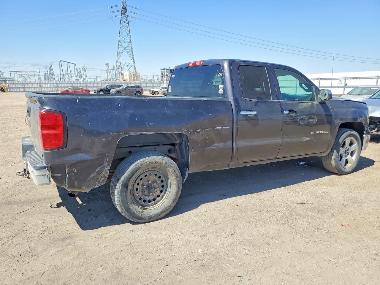 2015 Chevrolet Silverado C1500 - Image 3