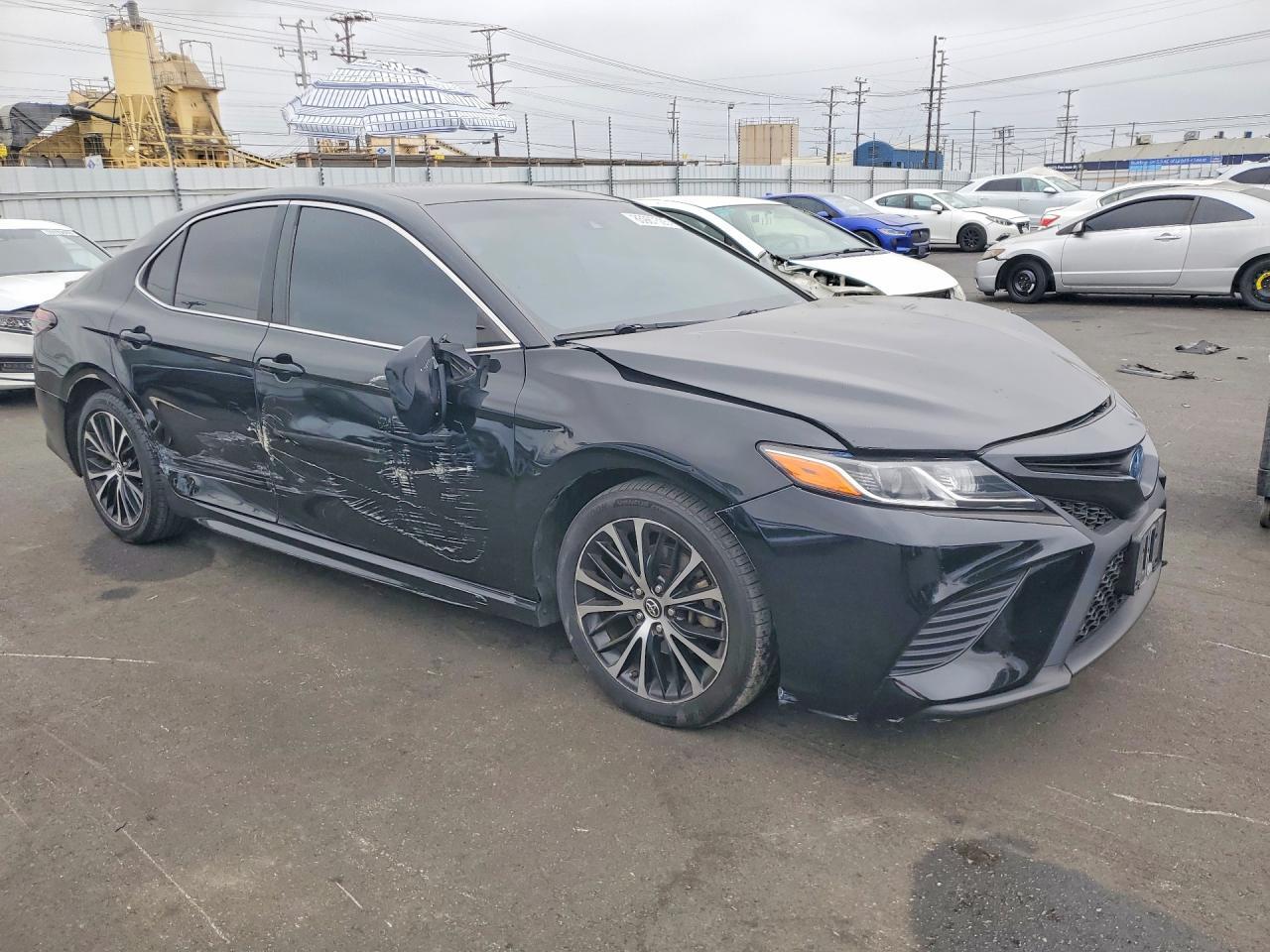 2019 Toyota Camry Hybrid Se - Фото 4