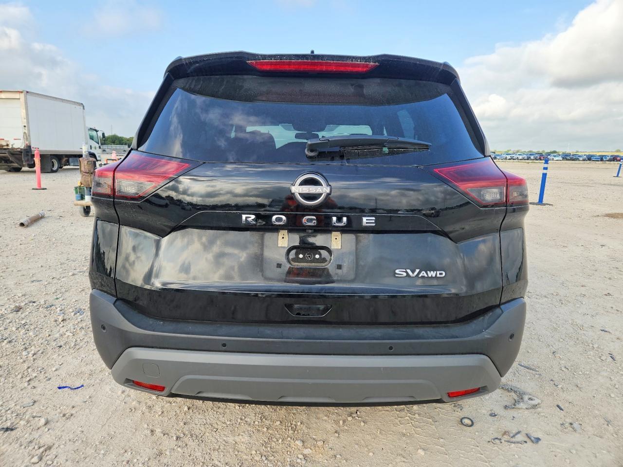 2023 Nissan Rogue Sv - Фото 6