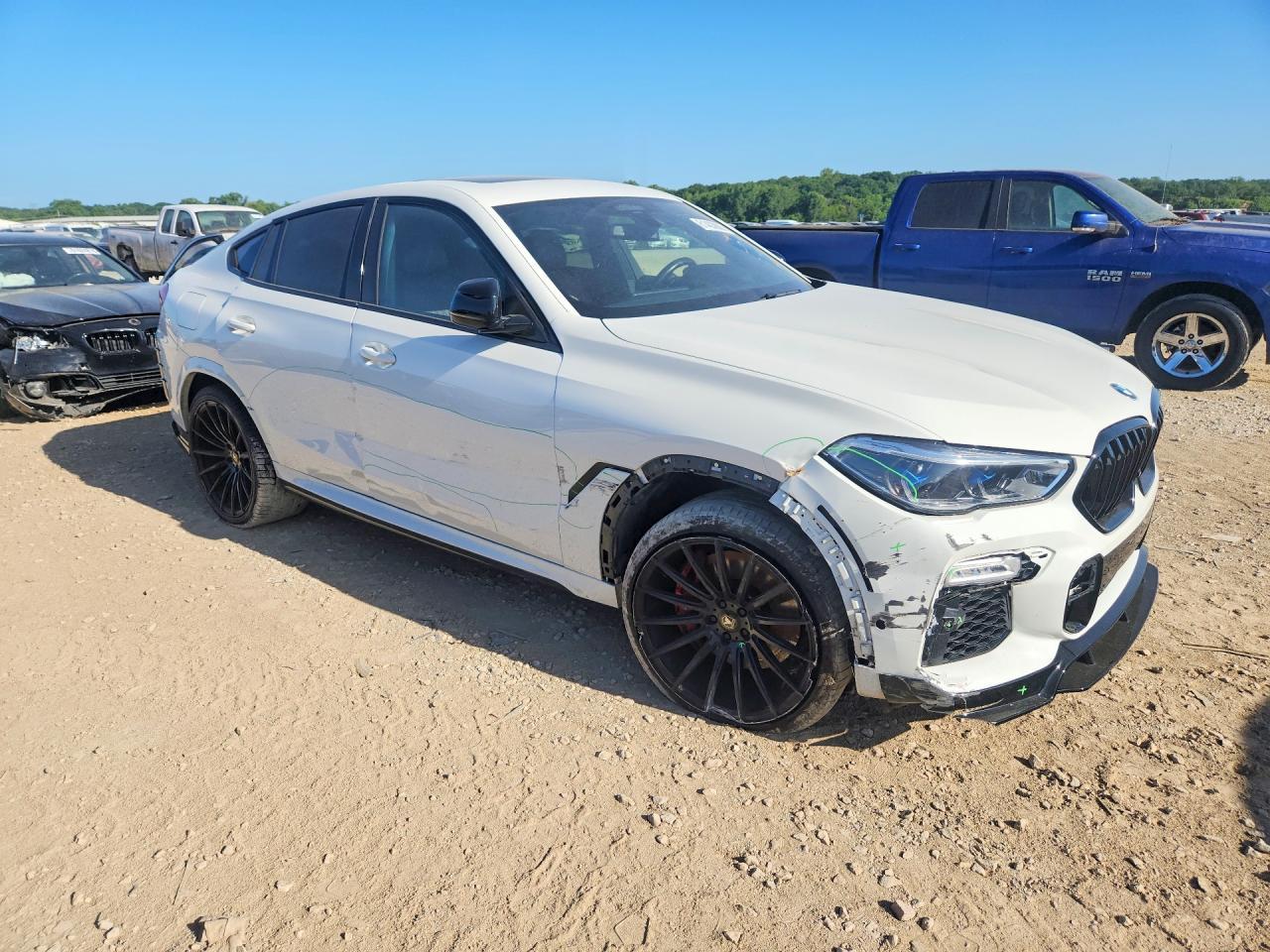 2021 BMW X6 M50I - Фото 4