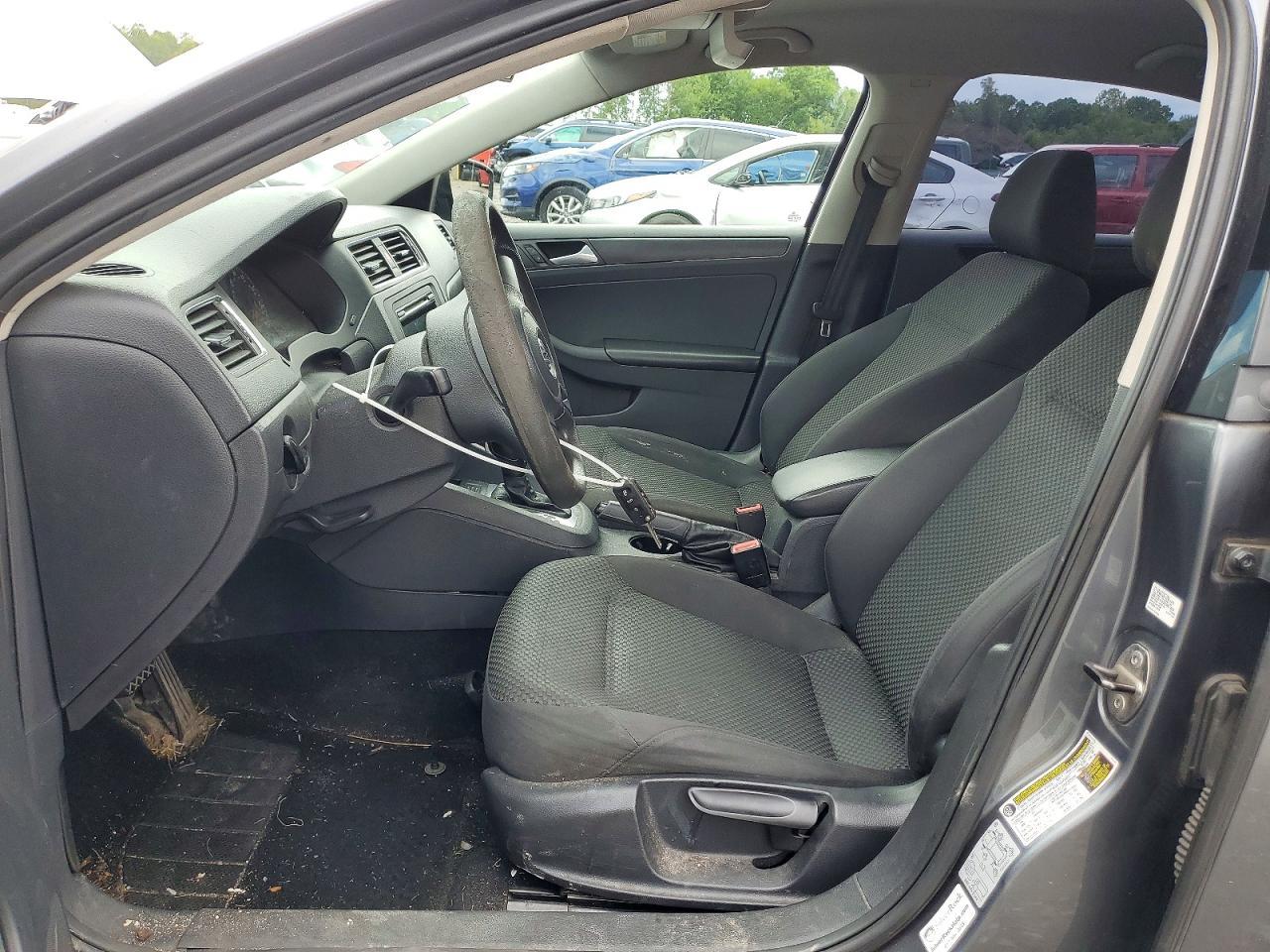 2014 Volkswagen Jetta Base - Image 7