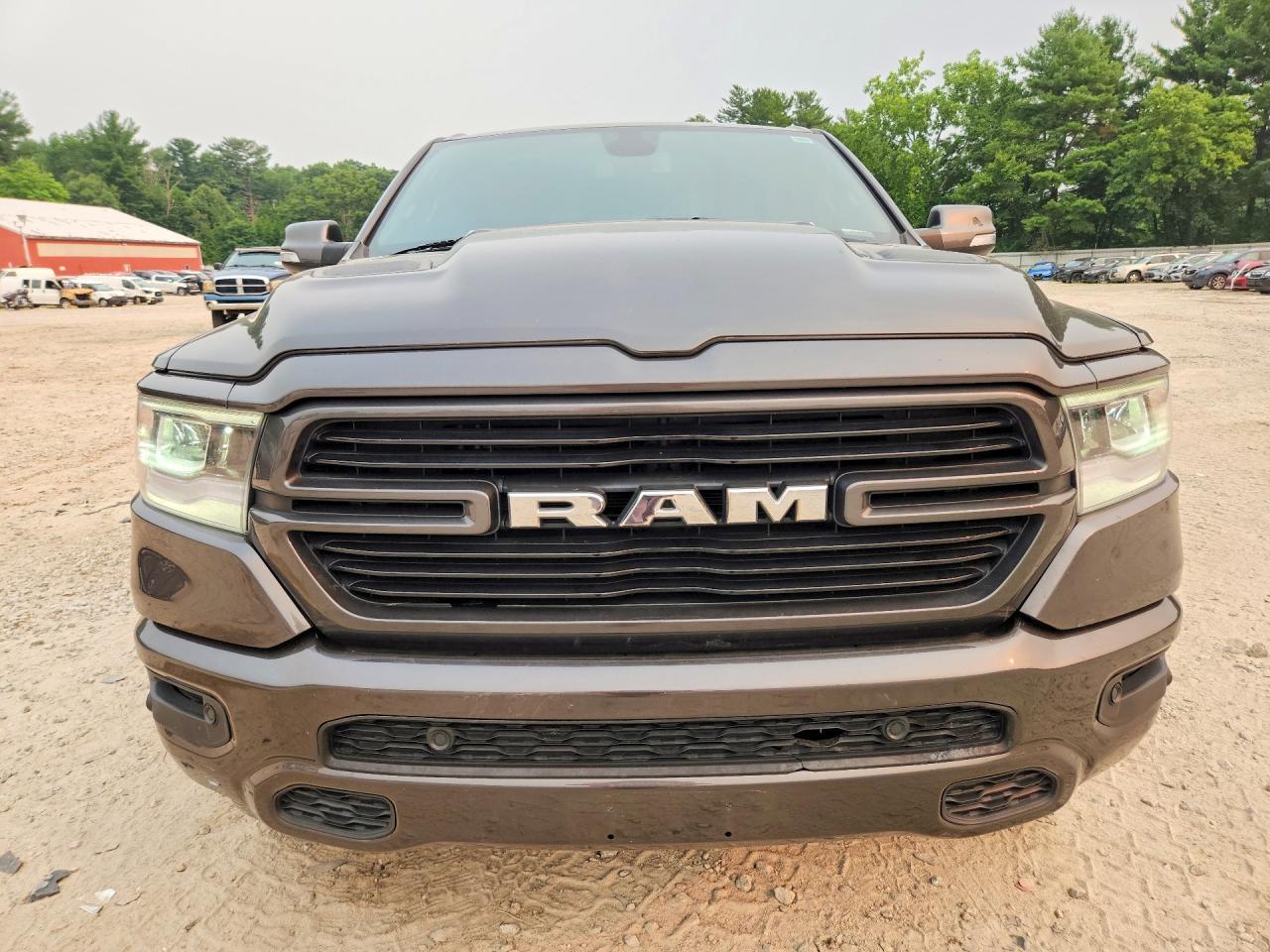 2019 Ram 1500 Laramie - Image 5