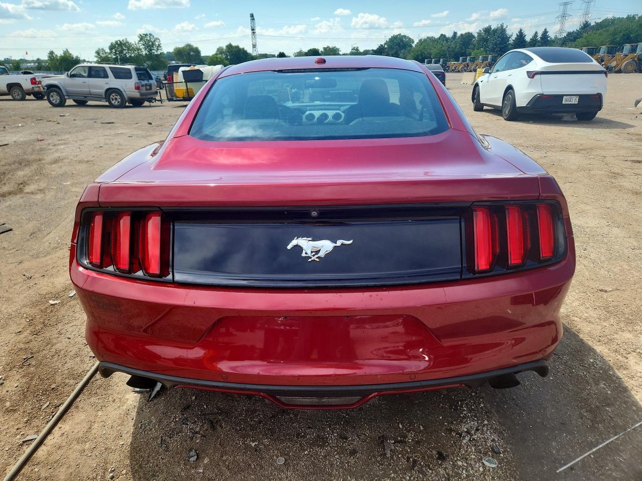 2016 Ford Mustang - Image 6